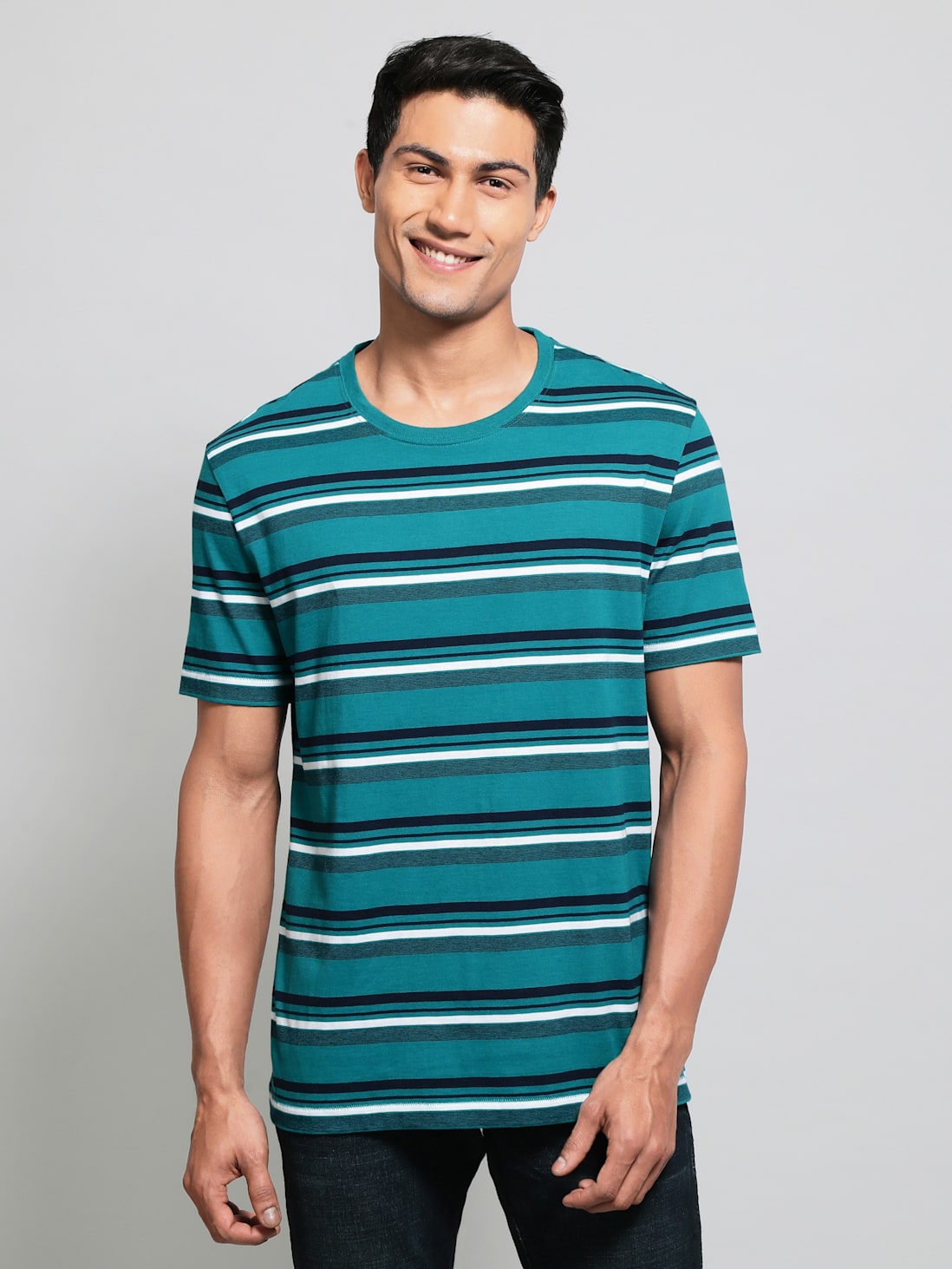 Jockey Men's Striped Round Neck Half Sleeve T-Shirt- UM42