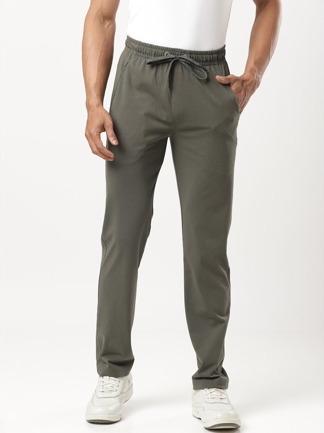 Jockey Men's Trackpant with Zipper Pockets- SP27