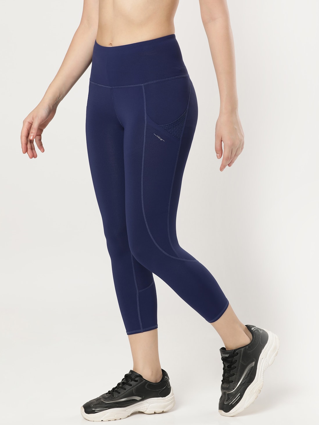 Jockey Women's Dry Fit Capri with Side Pockets- MW13